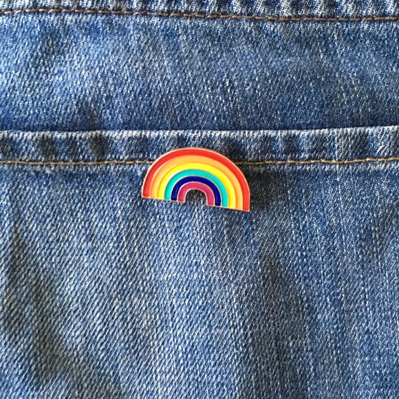 Rainbow pin, bundle and save - Picture 3 of 3